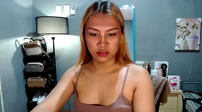 luxxy grand online show from 01.14.25