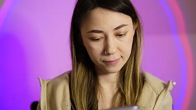 chibi moon  online show from 01.27.25