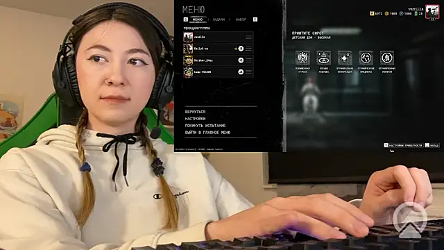 Snapshot of chibi_moon_ chatting on 03.22.26 chibi moon online show from 03.22.26