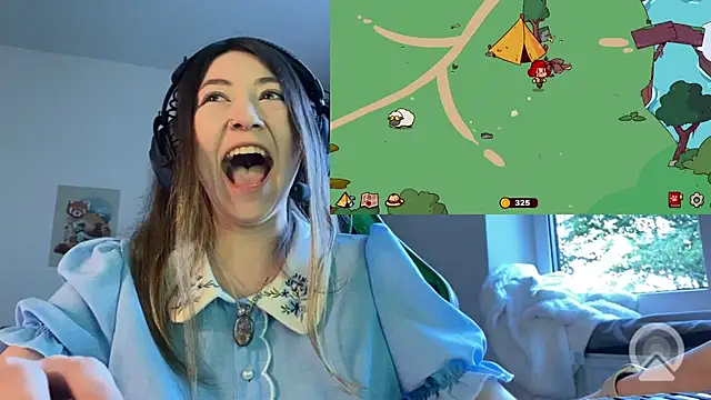 Snapshot of chibi_moon_ chatting on 06.01.26 chibi moon online show from 06.01.26