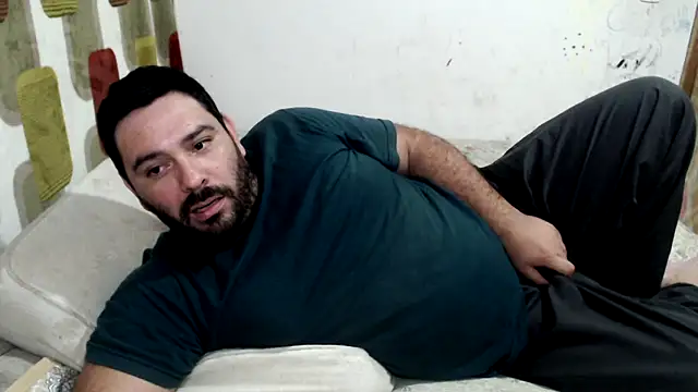 Snapshot of lucasprloco chatting on 12.10.24 lucasprloco online show from 12.10.24