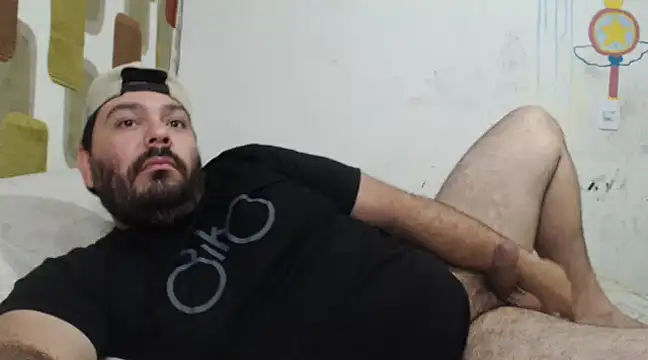 Snapshot of lucasprloco chatting on 12.18.24 lucasprloco online show from 12.18.24