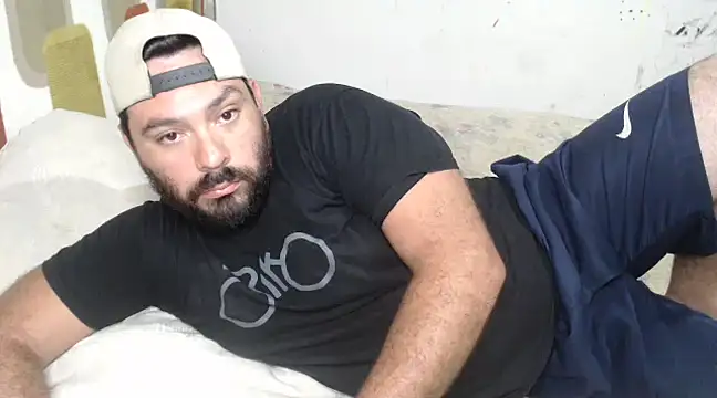 Snapshot of lucasprloco chatting on 01.25.25 lucasprloco online show from 01.25.25