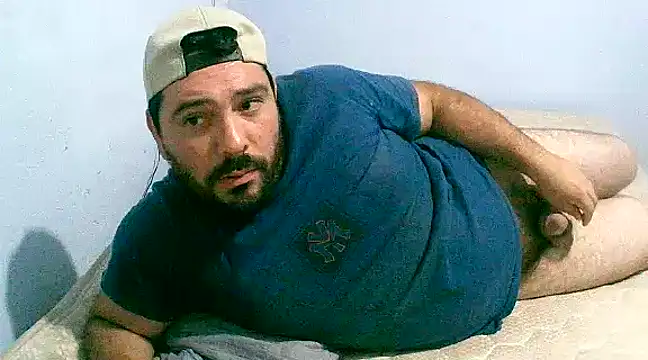 Snapshot of lucasprloco chatting on 03.06.25 lucasprloco online show from 03.06.25