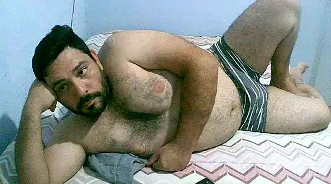 Snapshot of lucasprloco chatting on 03.09.25 lucasprloco online show from 03.09.25