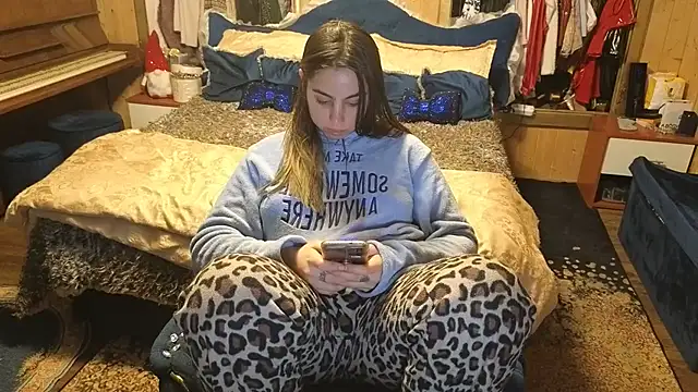 VanessaDoyle online show from 12.17.25