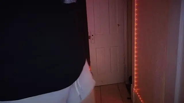 drizzypeach602 online show from 10.31.25