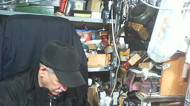 nonnomaturobisex online show from 11.15.25