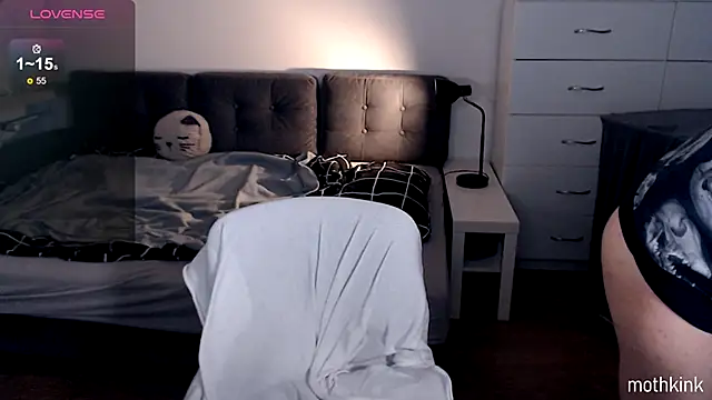 mothkink online show from 11.12.25