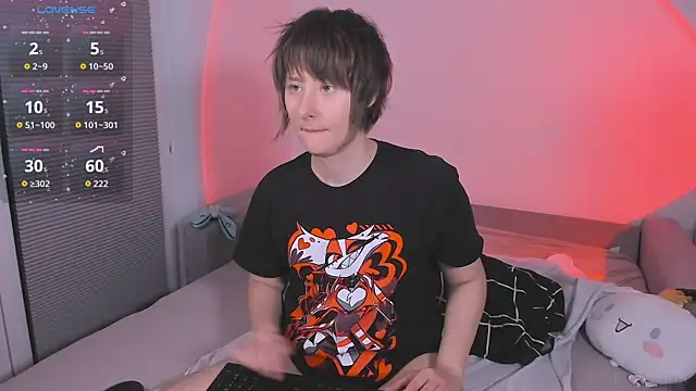mothkink online show from 07.20.26