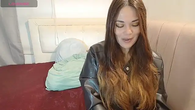 Snapshot of goddesdreams chatting on 03.12.26 goddesdreams online show from 03.12.26