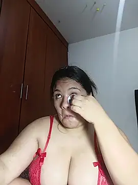 Snapshot of Van3orgasm4me chatting on 10.19.25 Van3orgasm4me online show from 10.19.25