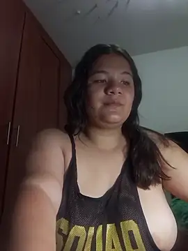 Snapshot of Van3orgasm4me chatting on 04.04.26 Van3orgasm4me online show from 04.04.26