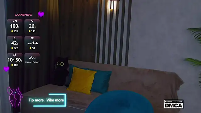 Holl1Would online show from 03.16.25