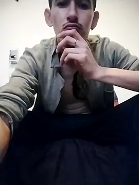 Snapshot of BIG___BEN chatting on 12.30.24 BIG BEN online show from 12.30.24