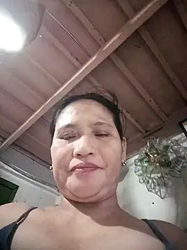 Snapshot of Amazing_Angel22 chatting on 04.22.26 Amazing Angel22 online show from 04.22.26