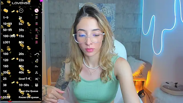 barbie scoth  online show from 01.11.25