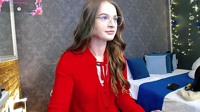 KateJonson online show from 11.24.25