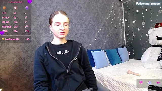 KateJonson online show from 01.18.26