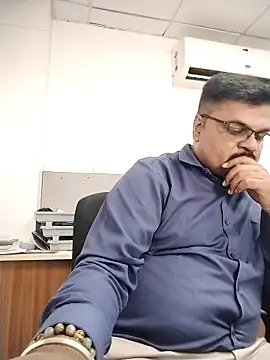 Desi Londa 143 online show from 04.30.26