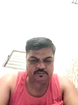 Snapshot of Desi_Londa_143 chatting on 05.08.26 Desi Londa 143 online show from 05.08.26