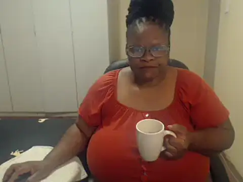 sweetnoziexx online show from 02.17.25