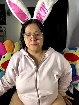 MsConejitaa online show from 10.31.25