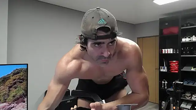 samricci21 online show from 12.17.25