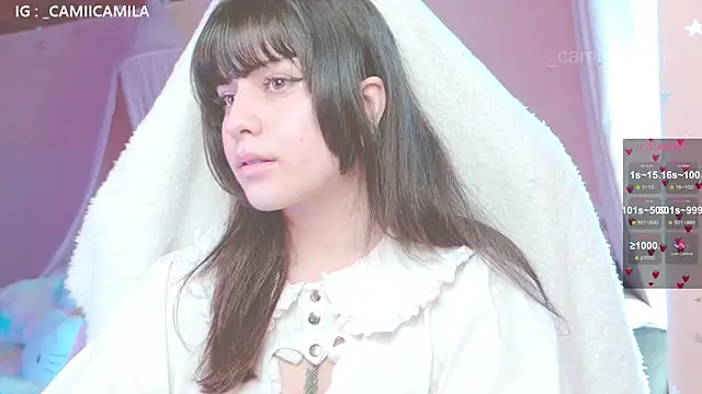 Snapshot of Renooh chatting on 09.15.25 Renooh online show from 09.15.25