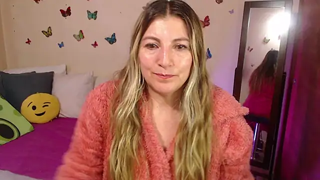 Jolie-Mature online show from 02.14.25