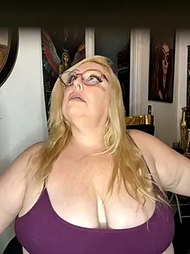 vixeneve online show from 11.22.25