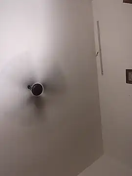  IRRESISTIBLE  online show from 11.08.25