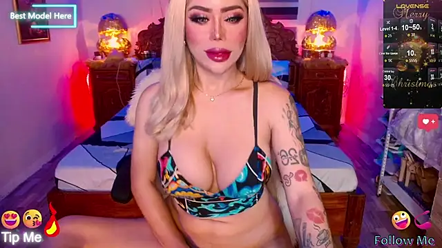 Magnificent Goddess online show from 12.16.25