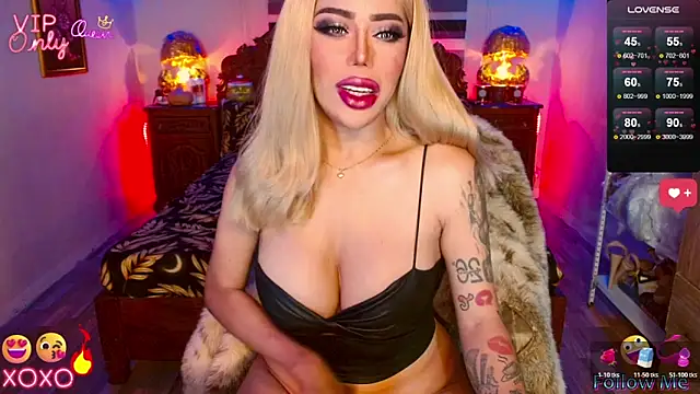 Magnificent Goddess online show from 04.18.26