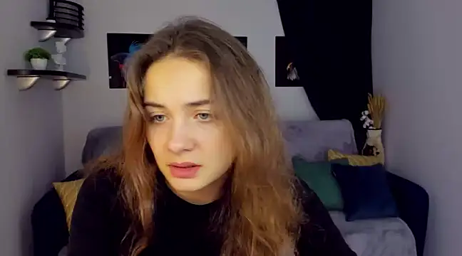 KristinaLoison online show from 12.22.24