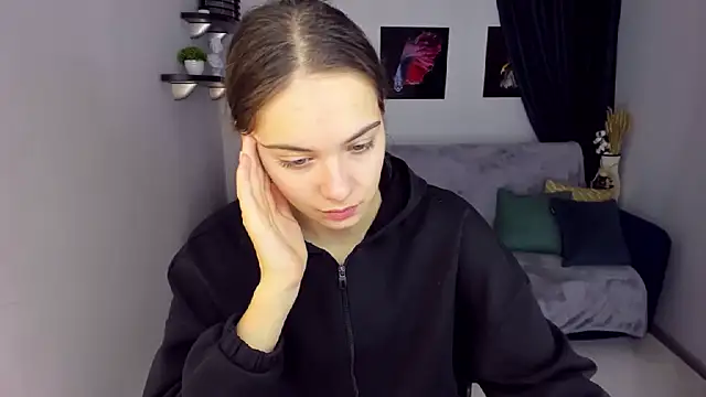 KristinaLoison online show from 12.24.24