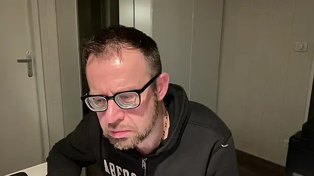 FABIOGLASSES online show from 02.09.25