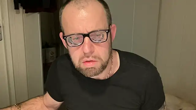 FABIOGLASSES online show from 11.13.25