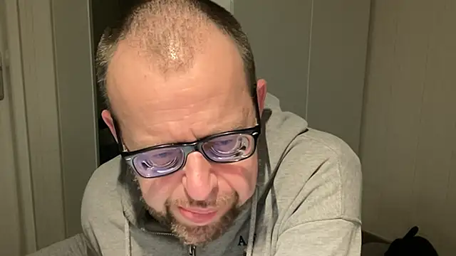 FABIOGLASSES online show from 11.27.25