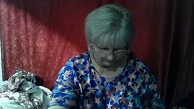 Snapshot of Gina_Marlyn chatting on 05.21.26 Gina Marlyn online show from 05.21.26