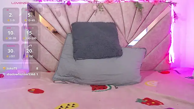 Snapshot of CheryBlossomm chatting on 09.16.25 CheryBlossomm online show from 09.16.25