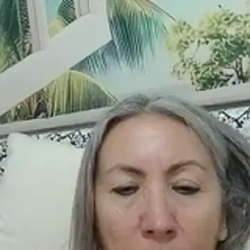 Snapshot of EvaRobinson chatting on 07.28.26 EvaRobinson online show from 07.28.26