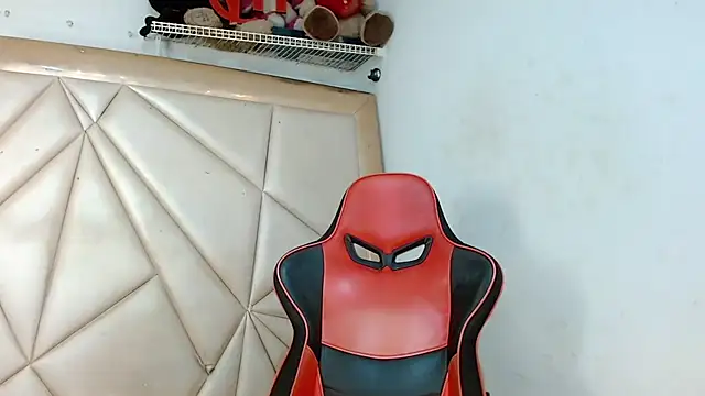 sweet brunettex lovingyou online show from 04.18.26