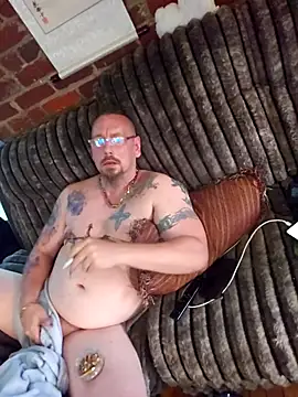 Snapshot of Littledick007007 chatting on 08.06.26 Littledick007007 online show from 08.06.26