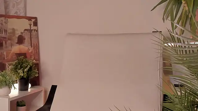 Snapshot of Ana_Peachy_ chatting on 03.04.25 Ana Peachy online show from 03.04.25