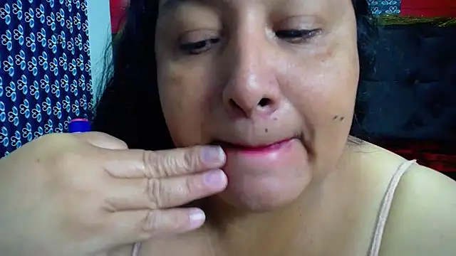 Snapshot of TistMature chatting on 01.07.25 TistMature online show from 01.07.25