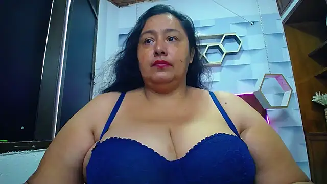 Snapshot of TistMature chatting on 03.18.25 TistMature online show from 03.18.25