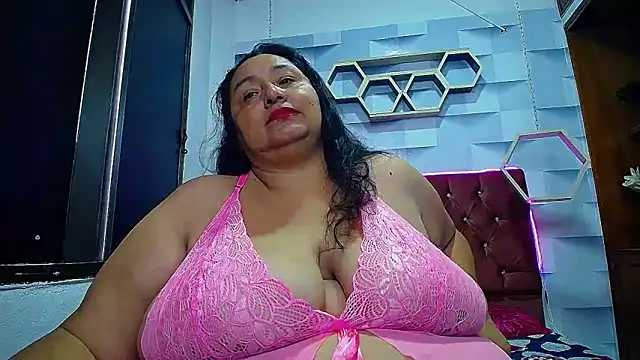 Snapshot of TistMature chatting on 03.21.25 TistMature online show from 03.21.25