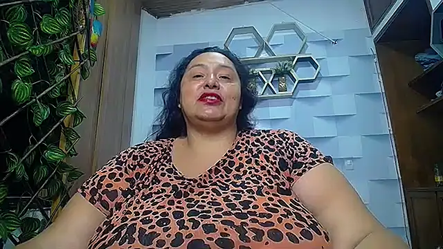 Snapshot of TistMature chatting on 09.09.25 TistMature online show from 09.09.25