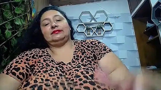 Snapshot of TistMature chatting on 09.29.25 TistMature online show from 09.29.25